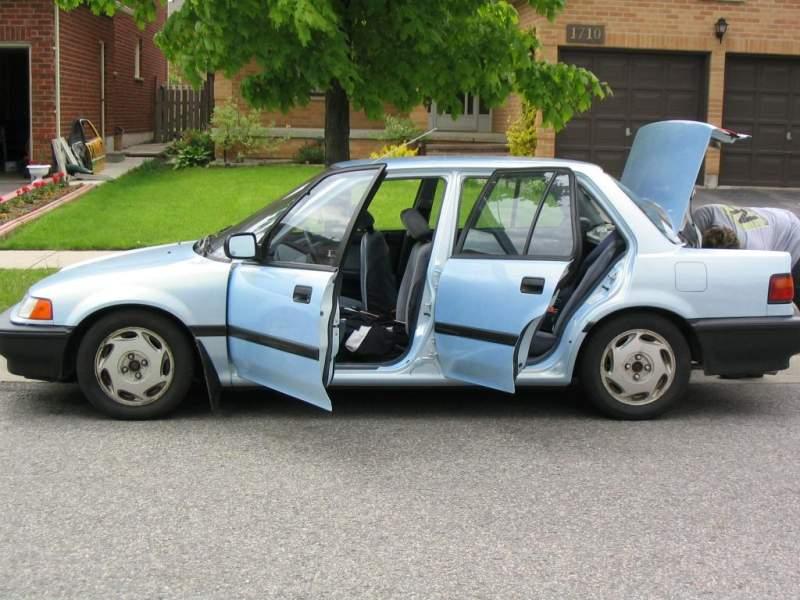 Toms 1991 4 doorr civic project 062.jpg